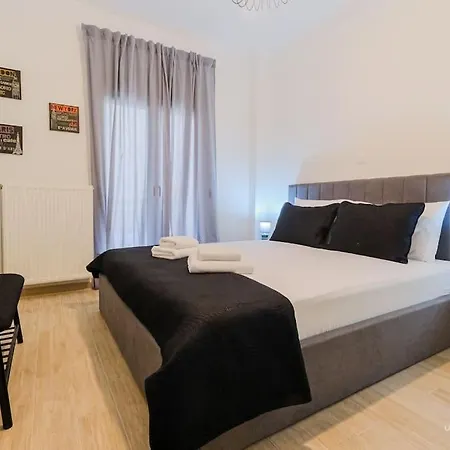 Theofilos Urban Apartment, Close To Center